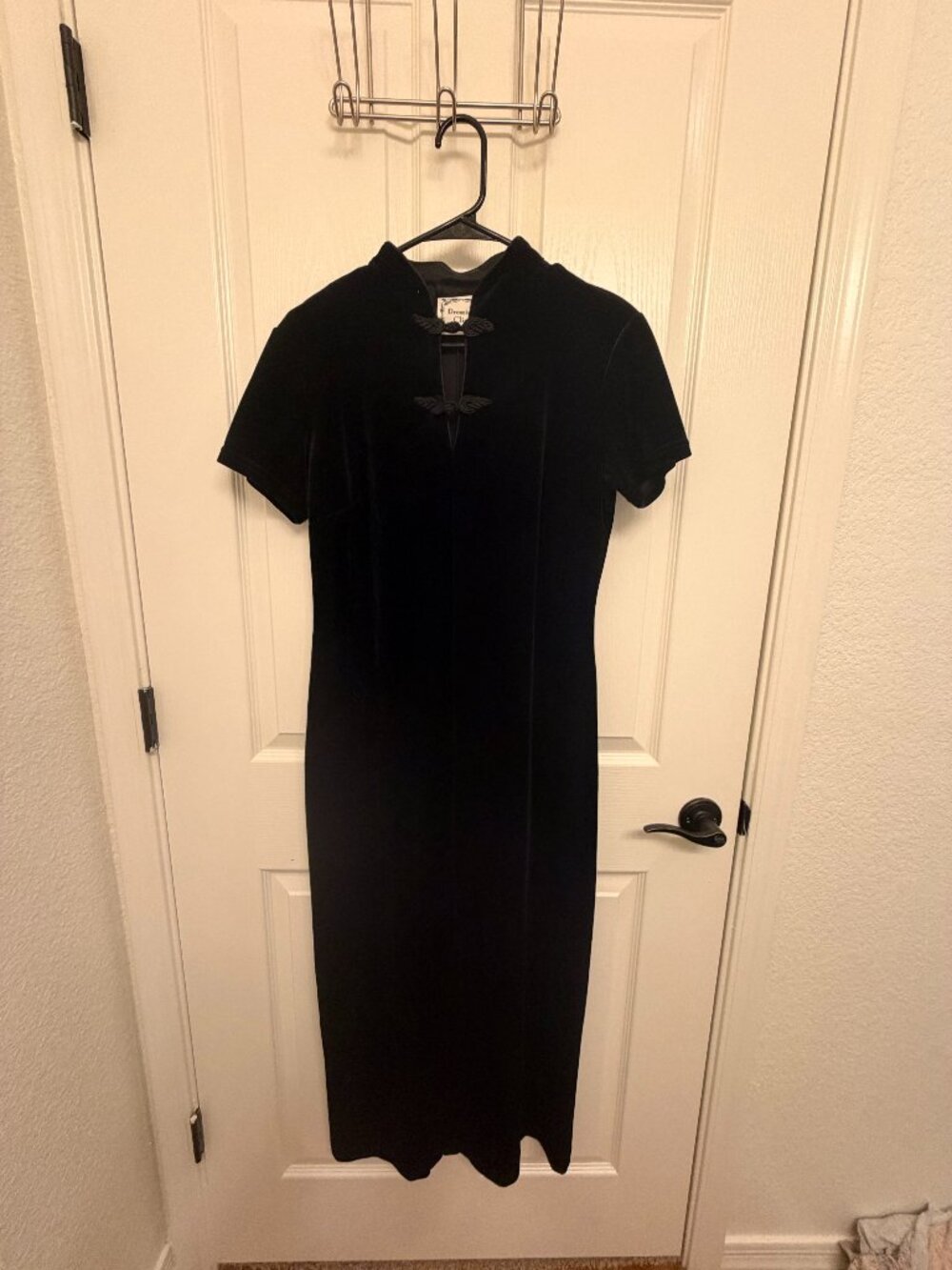 Vintage Dressing Clio Black Velvet Midi Dress - SZ M